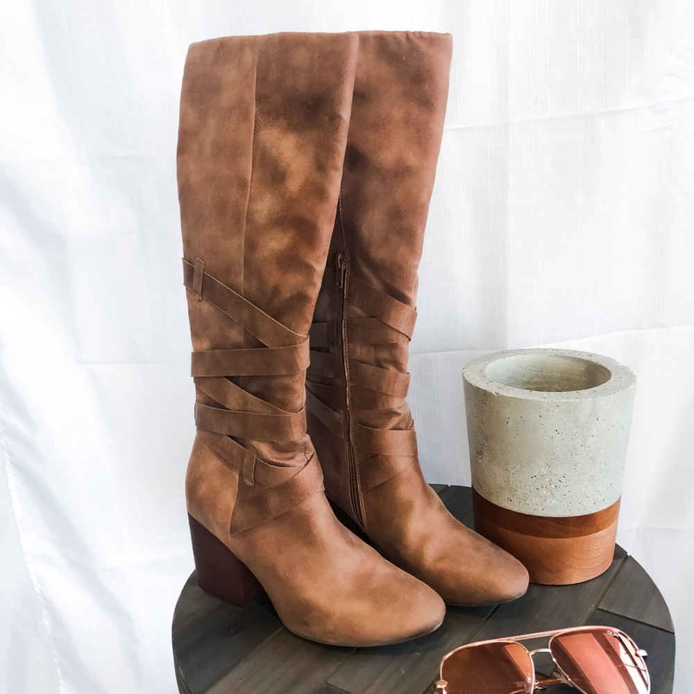 Report Brown Suede Boots